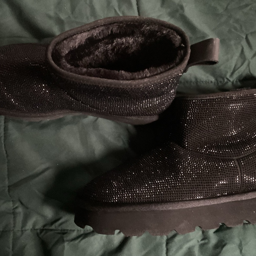 Women's Micheal Kors Black Glitter Ankle Boots